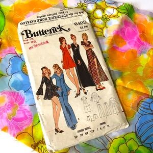 Butterick Sewing Pattern 6402 VTG 70s Juniors 13 Floral Material Shank Buttons